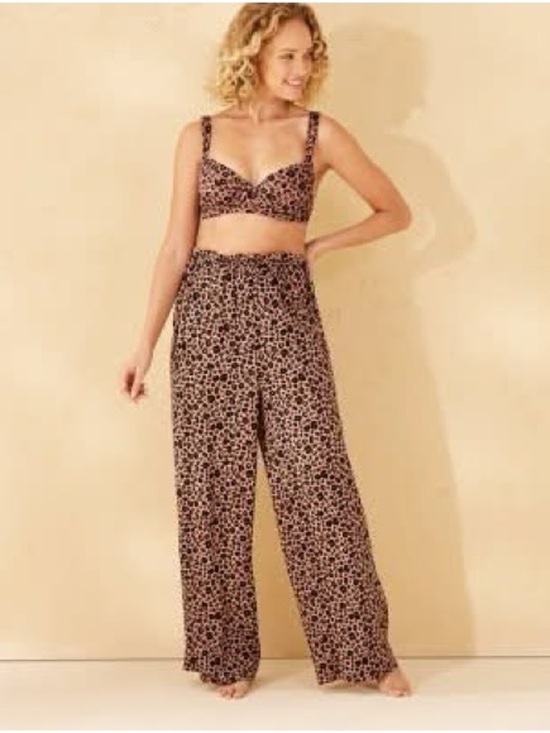 Shade & Shore Other - Shade & Shore Leopard Print Pants - Brown & Black